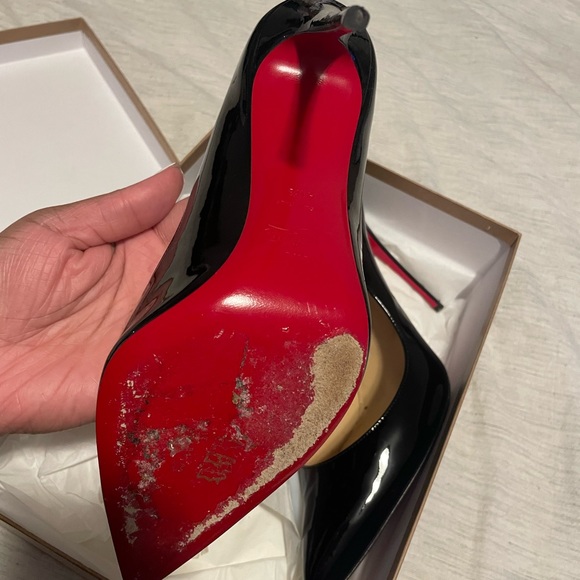 Christian Loubs, Red bottoms - Picture 5 of 5